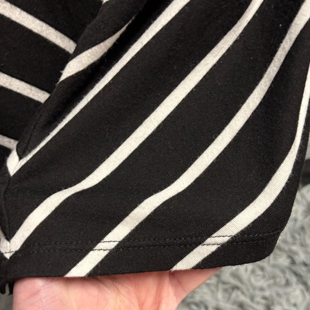 Y2k Black and White Striped Skirt